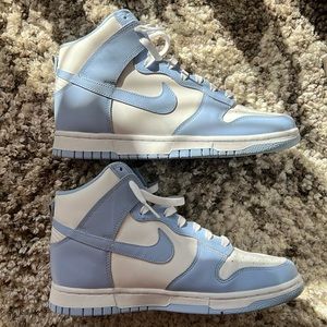 Nike Dunk High Women’s Shoes